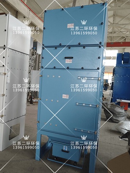 EHCL-4YT型濾筒除塵器圖紙?jiān)沓叽鐖D EHCL-4YT型濾筒除塵器圖紙?jiān)沓叽鐖D